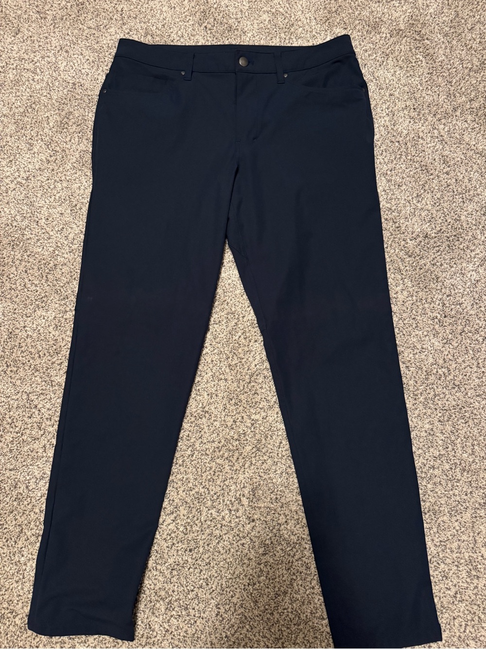 Men’s Lululemon ABC pant